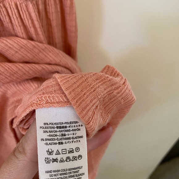 FREE PEOPLE BEACH BOUND PLUNGE TANK PEACH SLEEVELESS - Picture 6 of 9